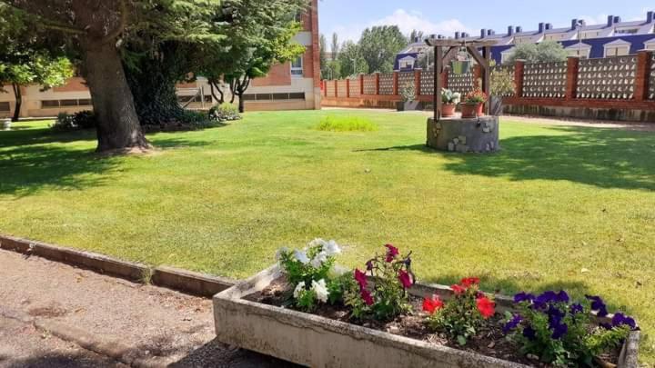 Residencia Diego Martinez Palencia Kültér fotó